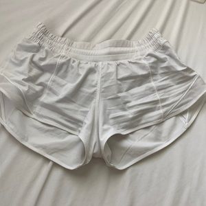 Lululemon Hotty Hot Shorts White